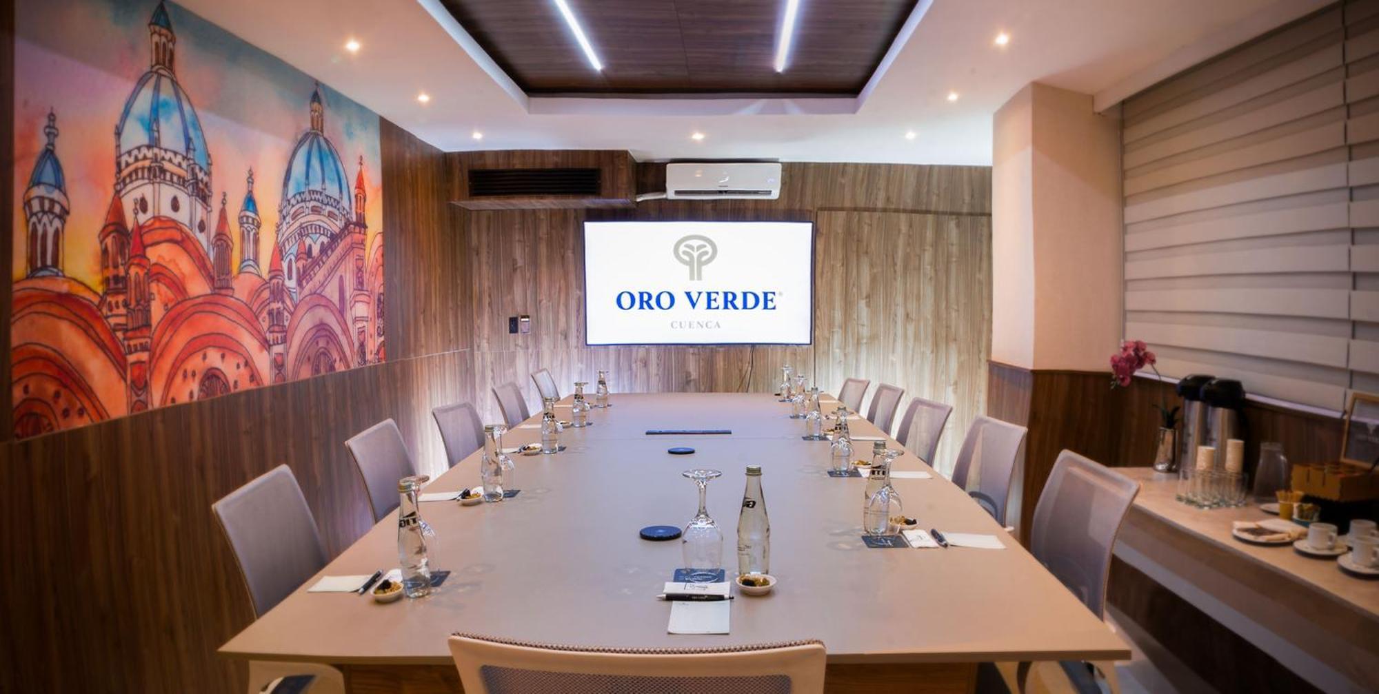 Oro Verde Куенка Екстериор снимка
